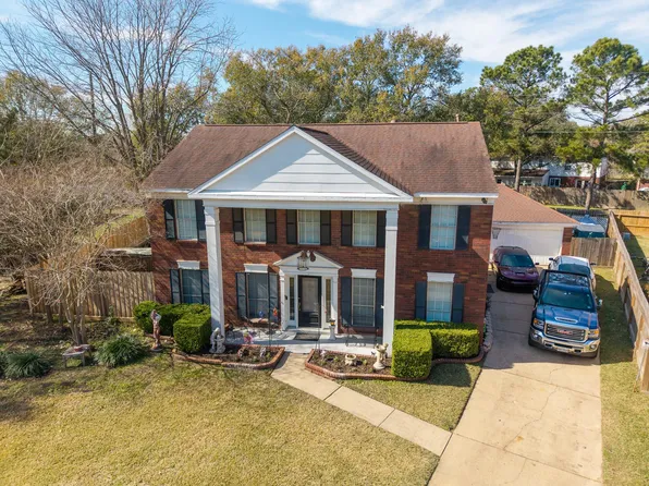 7415 Shangrila Ln, Houston, TX 77095