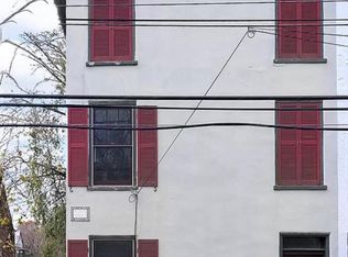 71 N Union St #B, Lambertville, NJ 08530