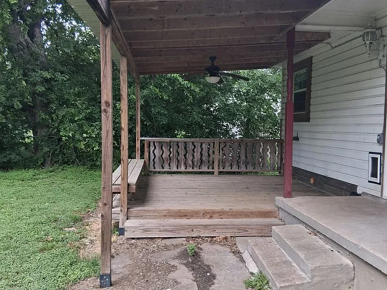 1414 Alta Mira Dr — Photo 5