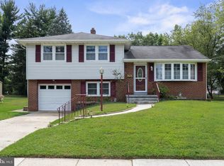 158 Ashbrook Rd, Cherry Hill, NJ 08034