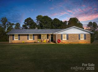 185 Petty Dr, Gaffney, SC 29341