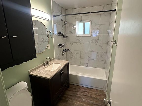 4th image of 8717 Butternut Ave