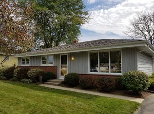 2435 Bittersweet Ct, Racine, WI 53402