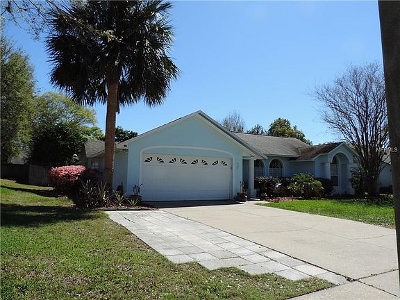 2nd image of 835 Swaying Palm Dr