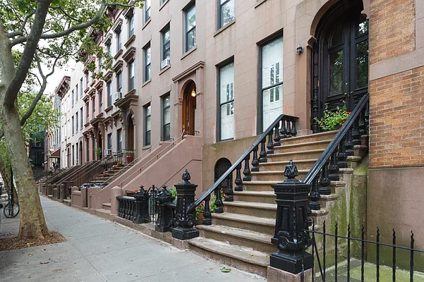 Rented by MNS | media 20