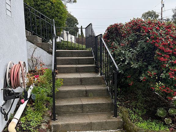 4th image of 3290 Delaware St
