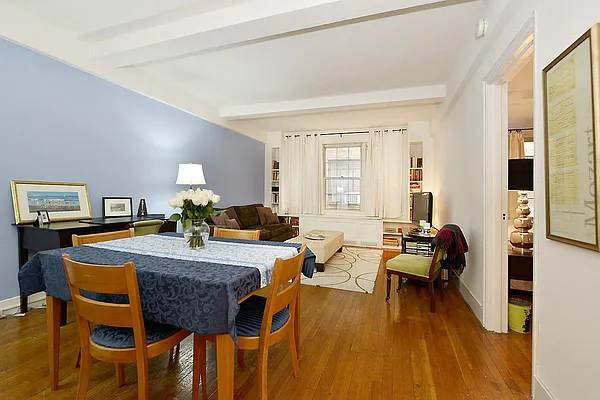 Sold by Christopher Korey | media 2