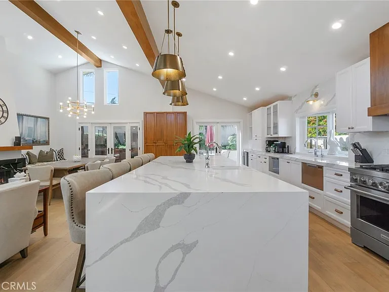 24232 Porto Verde — Photo 4