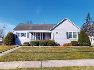 68217 Mary St, Richmond, MI 48062