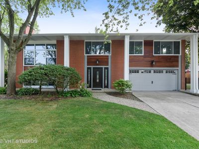 3175 Cherry Ln, Northbrook, IL, 60062