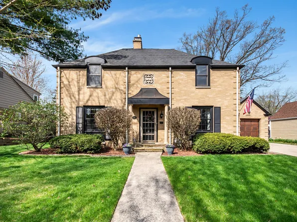 336 Hamilton Ave, Elgin, IL 60123