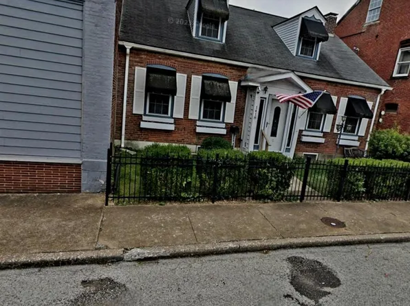1418 W Main St, Belleville, IL 62220
