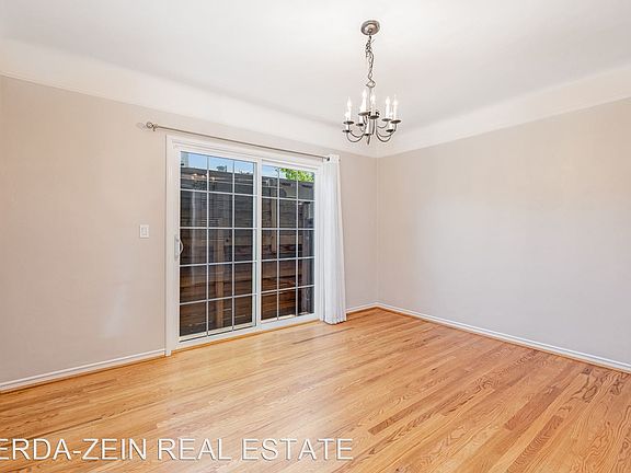 5th image of 4050 Laurel Ave