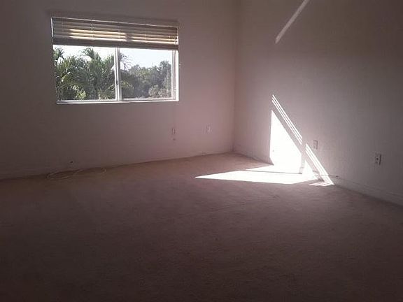 5th image of 9428 SW 227th Ln