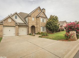 14 Glasgow Ct, Little Rock, AR 72211