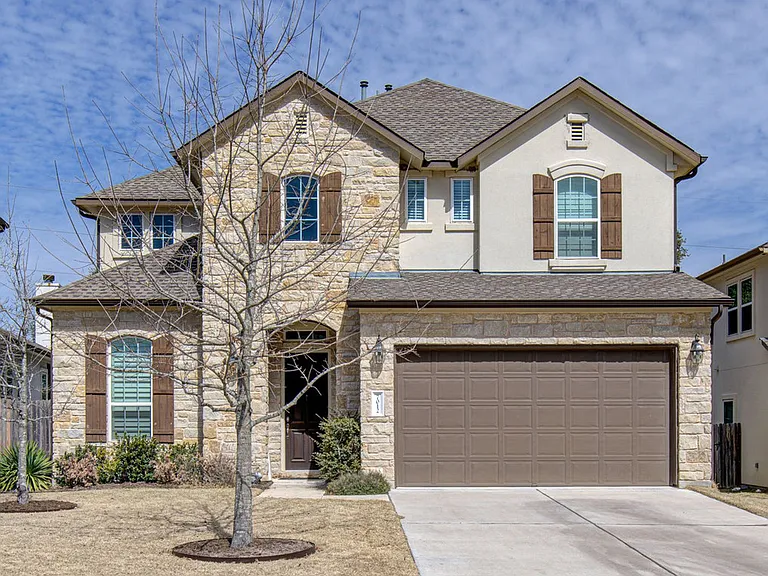 7012 Calpe Dr — Photo 1