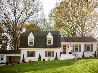 3908 Riverbend Rd, Charlotte, NC 28210