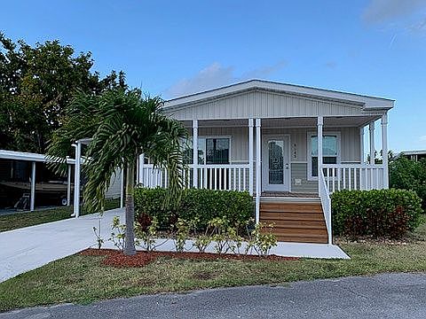 3rd image of 5185 SW 34th St #5185