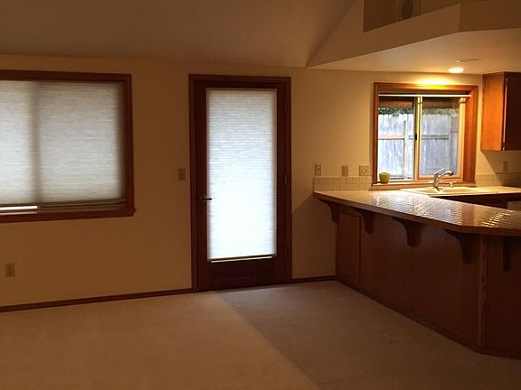Family Room/Kitchen