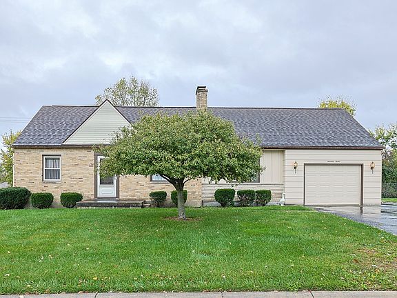 2nd image of 1912 Sunny Ridge Rd S