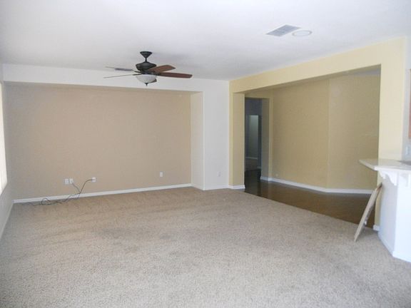 4th image of 1757 Creekcrest Ln