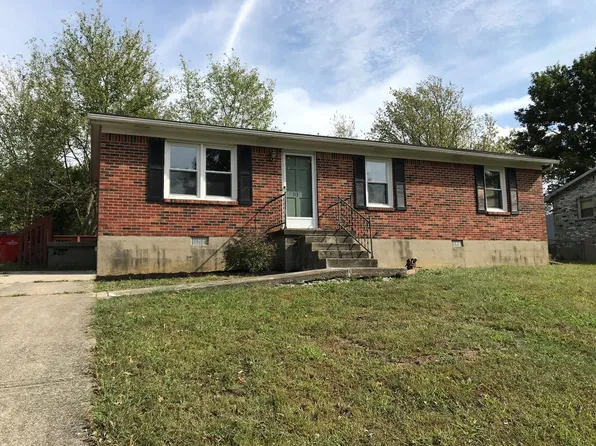 113 Springside Ct, Frankfort, KY 40601