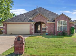 26356 E 114th Pl S, Coweta, OK 74429