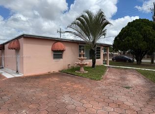 Lee Manor, Miami, FL 33165