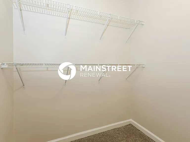 Walk In Closet