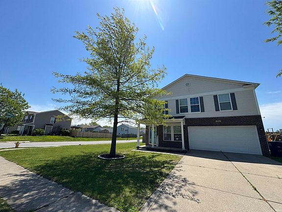 2nd image of 3021 Peebleshire Ln