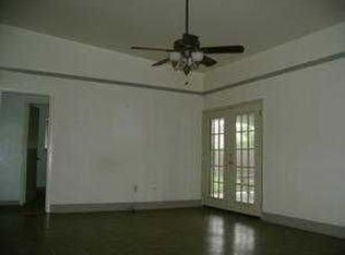 7112 Schouest St, Metairie, LA 70003