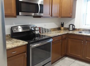 7844 N Harlem Ave, Niles, IL 60714
