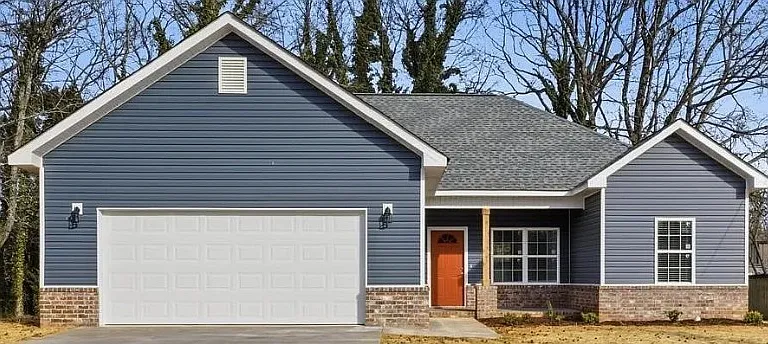 1702 Lydia Dr NW — Photo 1
