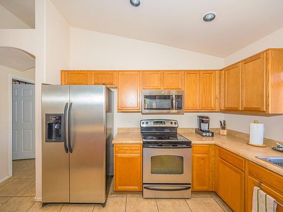 3rd image of 7279 E Heart Wood Dr
