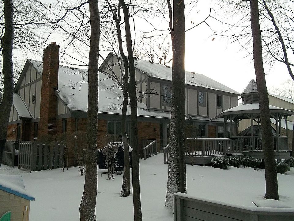 2nd image of 5341 Cloister Dr