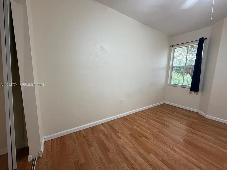 8246 SW 27th St #103 — Photo 15