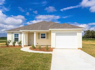 162 Plantation Cir, Summerdale, AL 36580