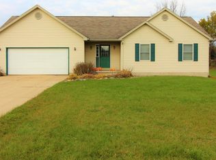 7907 Nolan Dr, Eaton Rapids, MI 48827