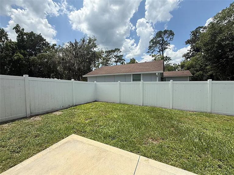350 W Court St #A — Photo 13