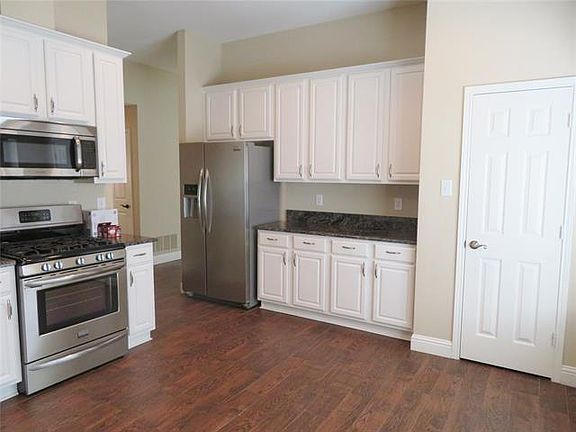 4th image of 5503 Canada Ct