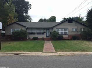 427 Polk St, Conway, AR 72032