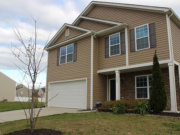 2nd image of 5402 Silverbrook Dr