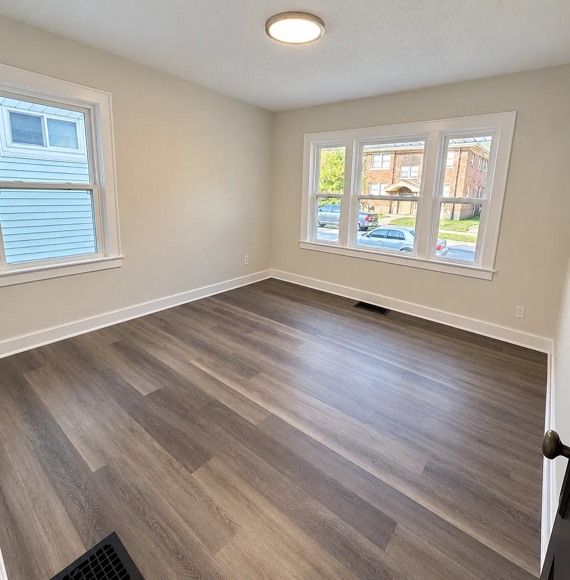 2 bed, 1158 sqft, $1,295 — Photo 4
