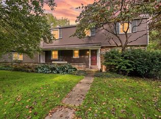 425 Vogan Dr, Mercer, PA 16137