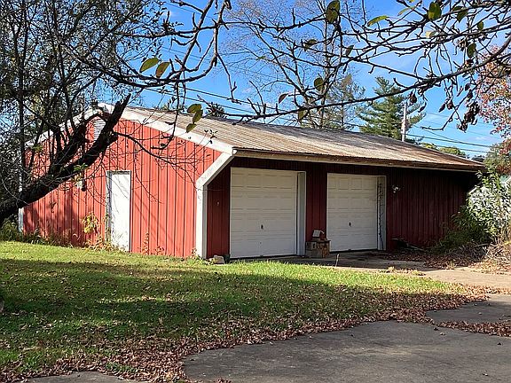 5th image of 109 Hillcrest Dr