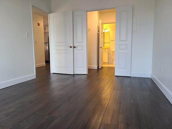 4th image of 7111 Woodmont Ave APT 303