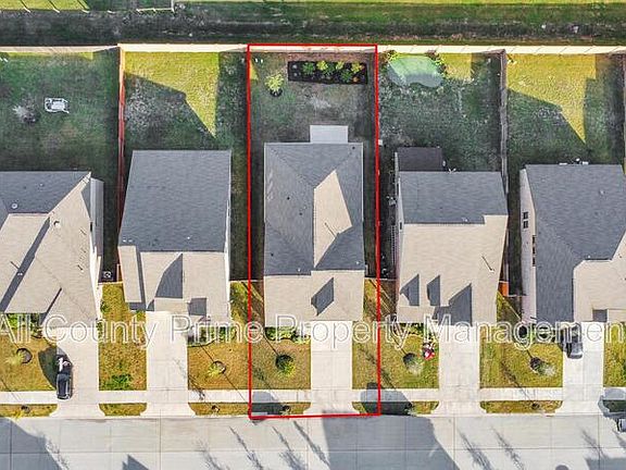 2nd image of 5443 Tourmaline Way