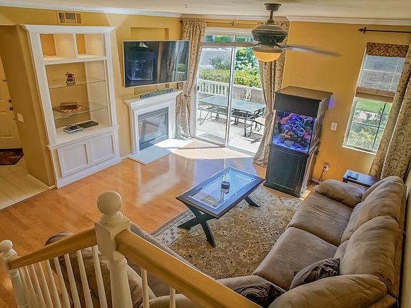 2nd image of 28262 Canterbury Ct