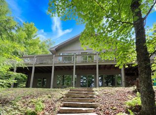 7967 S Bay View Rd, Presque Isle, WI 54557