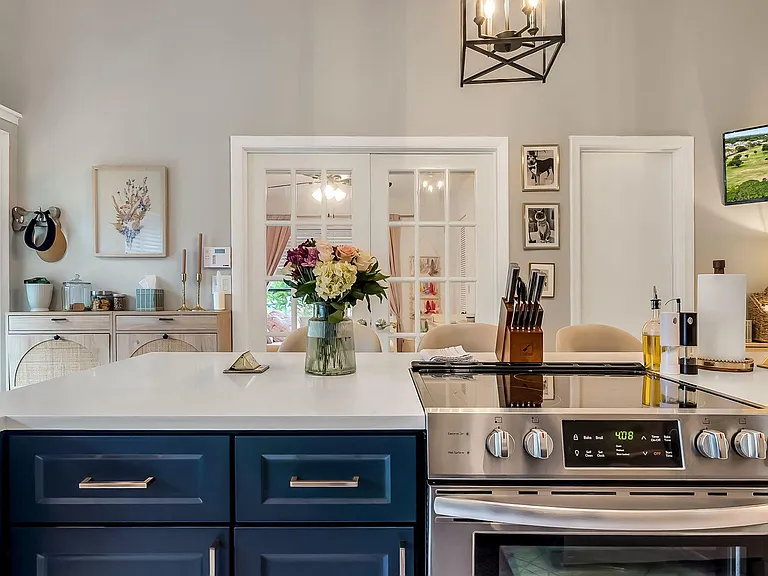 4335 Palm Forest Dr N — Photo 10